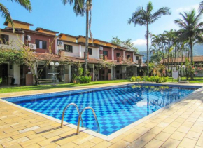 Casa com lazer a 750m da Praia de Massaguacu SP